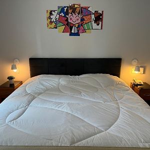 Flat Localizado Na Rua Oscar Freire